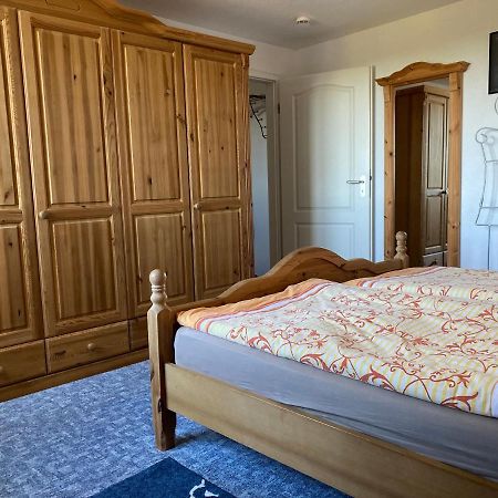 Ferienwohnung Marina Am Ryck Грайфсвалд Екстериор снимка