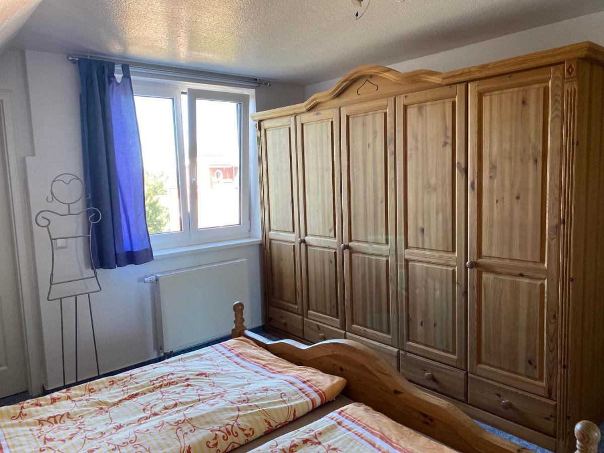 Ferienwohnung Marina Am Ryck Грайфсвалд Екстериор снимка