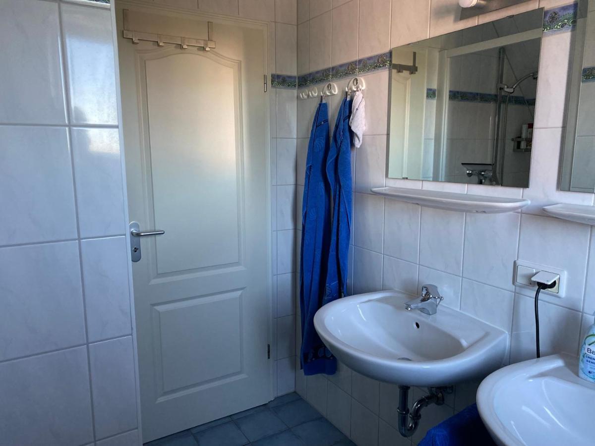 Ferienwohnung Marina Am Ryck Грайфсвалд Екстериор снимка